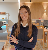 Gartenmöbel Dresden-Blasewitz – Teak-Essgruppe von Anna Graf