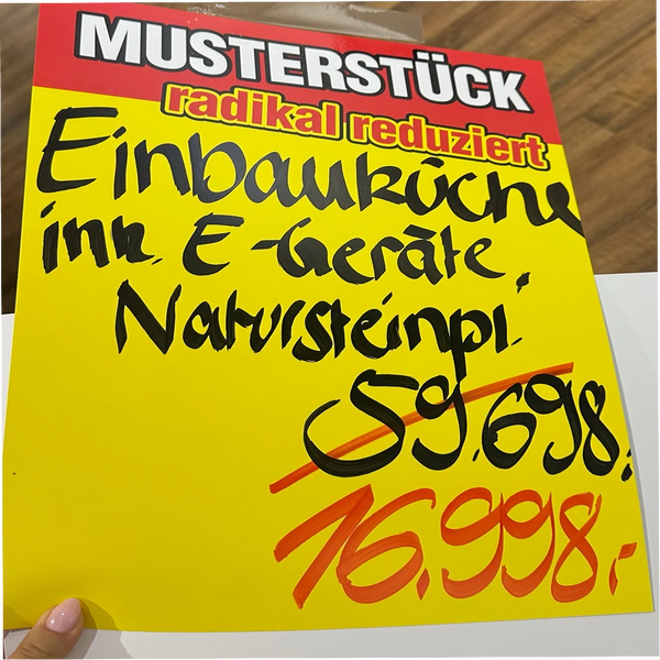 Einbauküche „Senso" mit Kochinsel & Naturstein-Arbeitsplatte inkl. E-Geräte – Musterstück