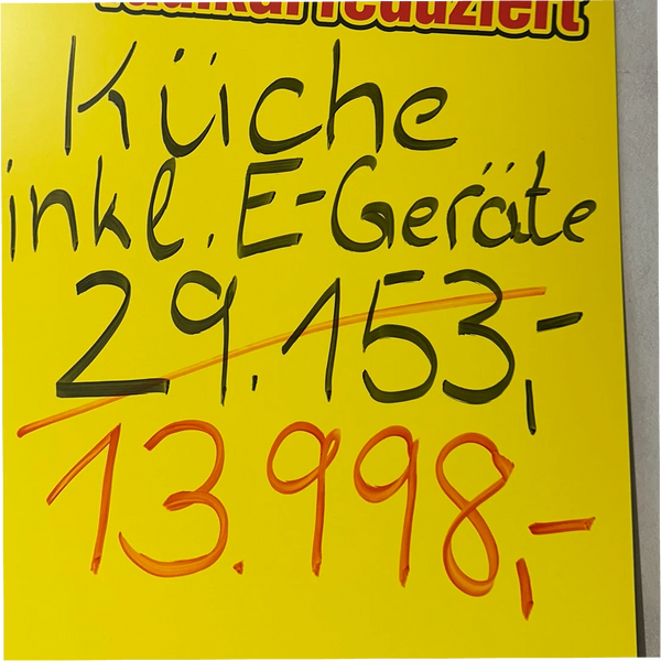 Zweizeilige Küche in Eiche Nero & Betonoptik inkl. Bauknecht-Geräten