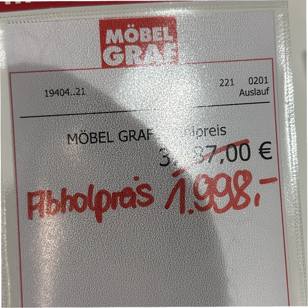Wohnwand in Balkeneiche Bianco mit Vitrine & LED-Beleuchtung