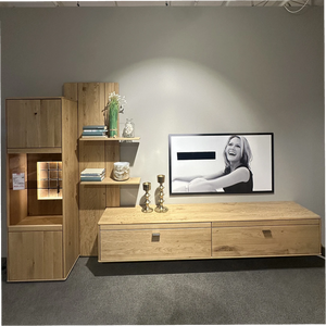 Wohnwand in Eiche natur mit Highboard, TV-Element & LED-Beleuchtung