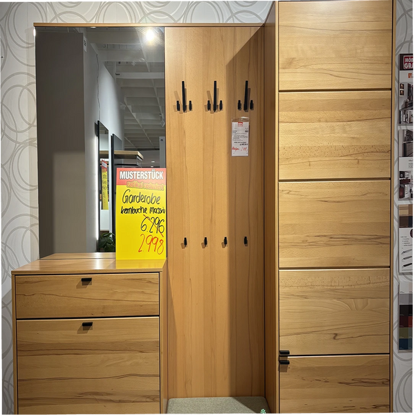 Garderobe „Orlando" – massive Kernbuche für den Flur