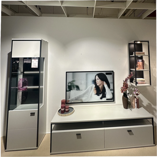 Wohnwand Malo mit Glasvitrine, TV-Element & LED