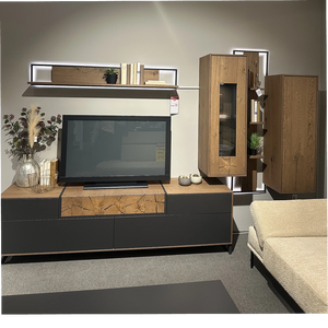 Wohnwand mit Schiefer-Schwarz, Spaltholz-Front & LED