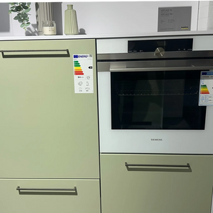 nolte U-Küche in Lindgrün & Weiß inkl. Siemens-Geräten