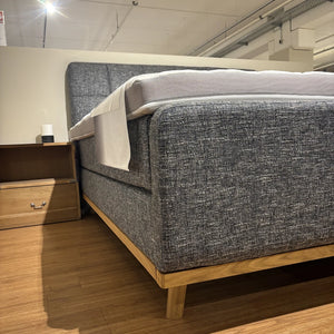 Boxspringbett Montero – Hotelkomfort mit massivem Eiche-Rahmen