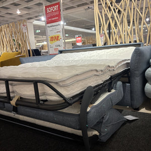 Funktionssofa „Latina" – Sofa am Tag, echtes Bett bei Nacht
