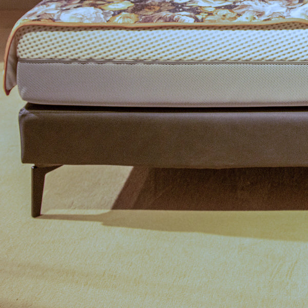Boxspringbett Interliving 1416 Galero Punto graphit 180x200 cm mit 2 Nachtschränken Detailansicht Material und Verarbeitung – Möbel Graf Dresden – Art.-Nr. 21404..31