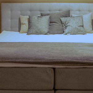 Boxspringbett Lorene Fancy Eisblau 180x200 cm mit Bettkasten und Topper Detailansicht Material und Verarbeitung – Möbel Graf Dresden – Art.-Nr. 229225.1.10
