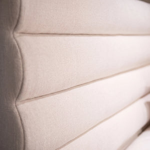 Boxspringbett Sunny Stoff Nano Ivory 180x200 inkl. Matratze Venus TFK500 Detailansicht Material und Verarbeitung – Möbel Graf Dresden – Art.-Nr. 22082..10