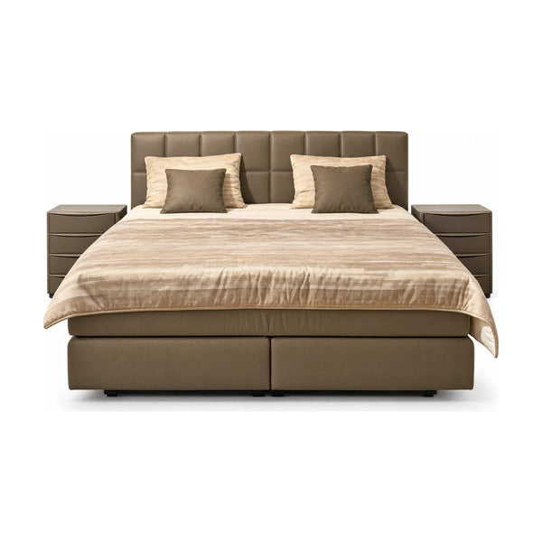 Boxspringbett Toska stone 180x200 cm mit 2 Konsolen, Topper und Tagesdecke freigestellt auf weißem Hintergrund – Möbel Graf Dresden – Art.-Nr. 20944..31