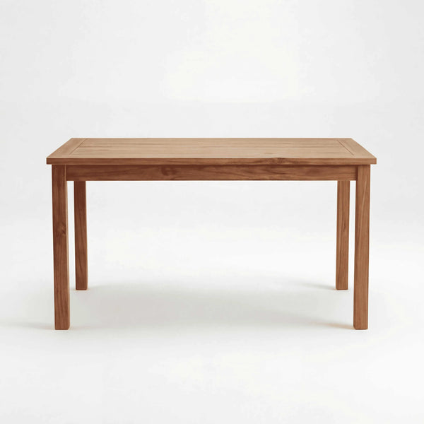 Gartentisch Carlton aus Teakholz auf Terrasse