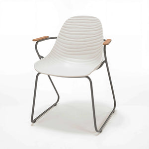 4er Set Schalenstuhl Stream mit Teak-Armlehnen