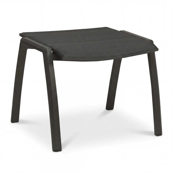 Leichter stapelbarer Gartenhocker Kari aus rostfreiem Aluminium mit wasserfester Textilensitzfläche in Anthrazit