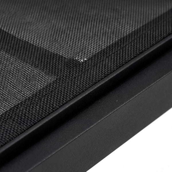 Gartenliege Robin aus mattschwarzem Aluminium mit verstellbarer Liegefläche und Rollen