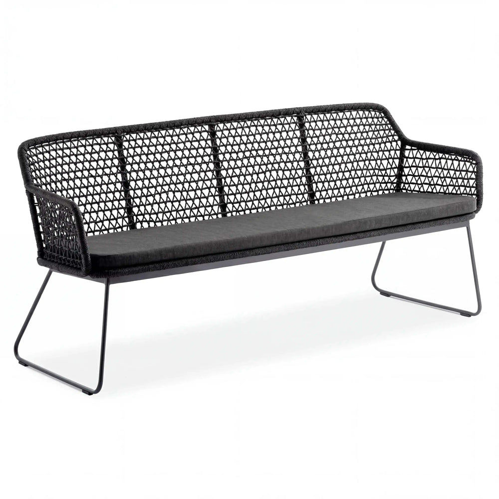 Gartenbank Kubu mit rautenförmiger Korbflechtung und anthrazitfarbenem Sitzkissen