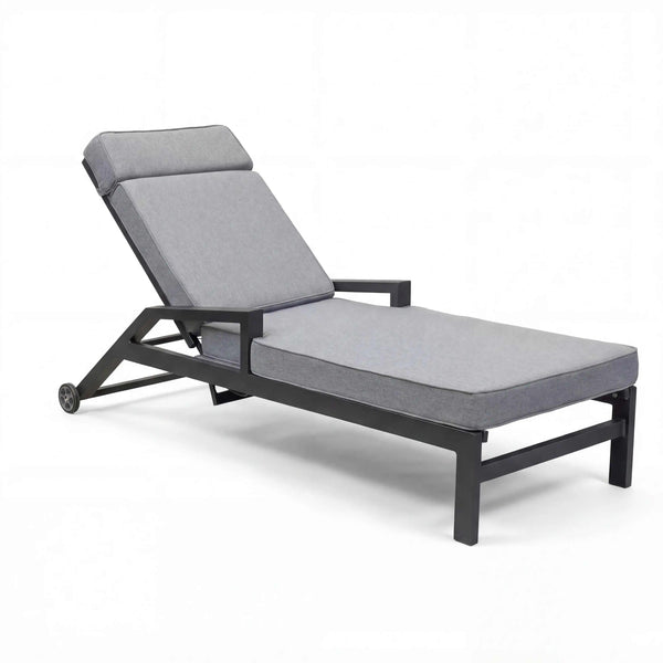 Sonnenliege "Sondrino" inkl. Sitzkissen hellgrau