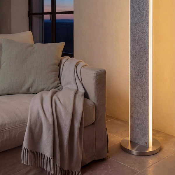 Stehleuchte 180 cm hoch mit LED, Sensordimmer und nickelmattem Finish