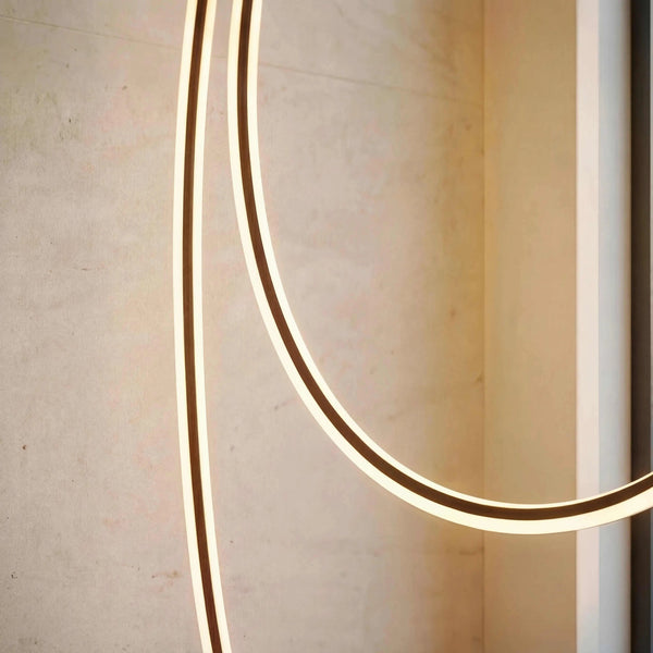 Stehleuchte 175 cm schwarz matt mit 6400 Lumen und moderner LED-Technologie