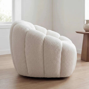 Breiter Drehsessel Emma mit Stoffbezug und Holzgestell, einladend und komfortabel