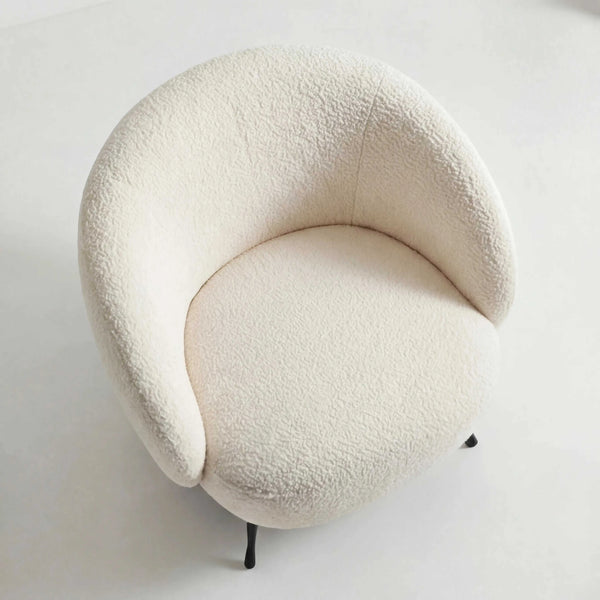 Sessel New Idea beige Stoff mit schwarzen Metallfüßen kompakt und vielseitig