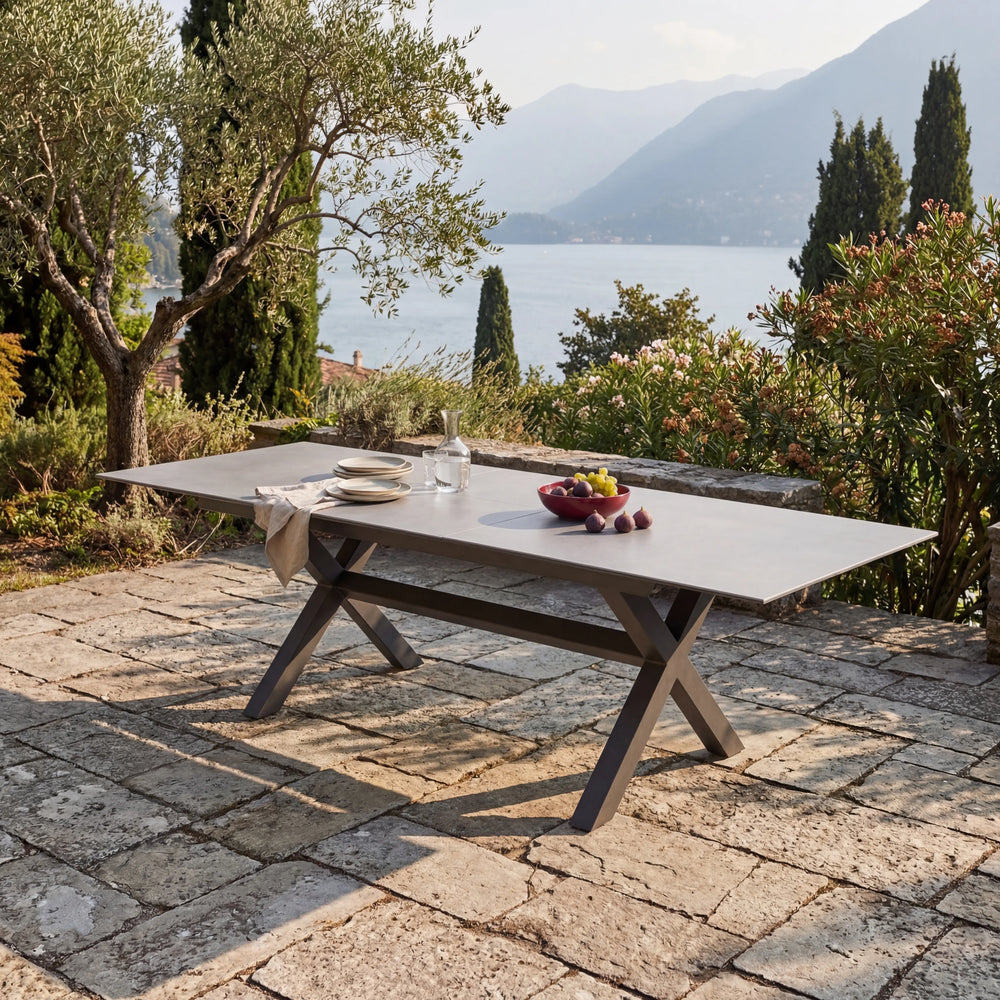 Ausziehtisch aus Glaskeramik in Beton-Optik