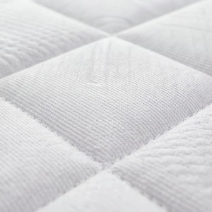 Matratze Sensoflex 800 90x200 cm mit Lyocell-Jersey-Bezug und Silberausstattung für antibakterielle Hygiene und erholsamen Schlaf