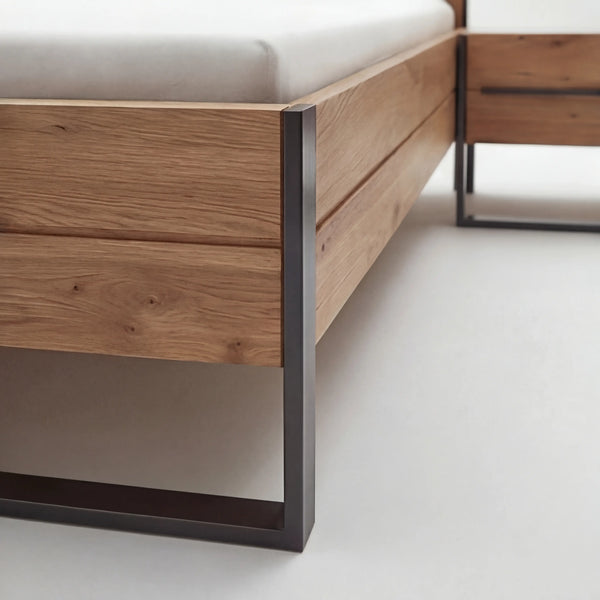 Schlafzimmer Steel Komplett-Set in Wildeiche mit Komfort-Bett und schwebenden Nachtkonsolen