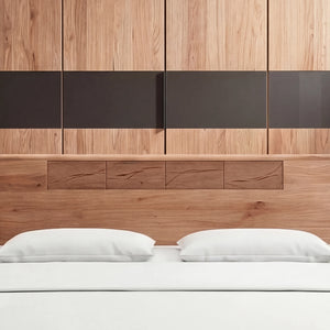 Schlafzimmer Helsinki Komplettset mit Doppelbett, Kleiderschrank und Nachtkonsolen in hochwertigem Glasdesign