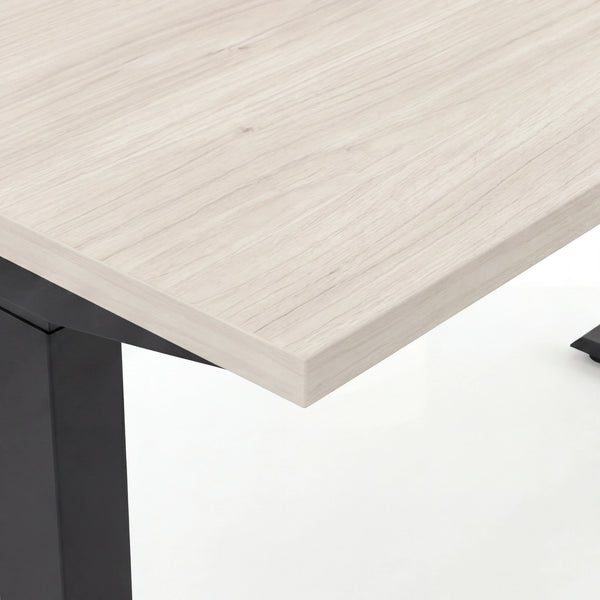Schreibtisch höhenverstellbar Elisa, 140x70 cm, Acacia Light schwarz
