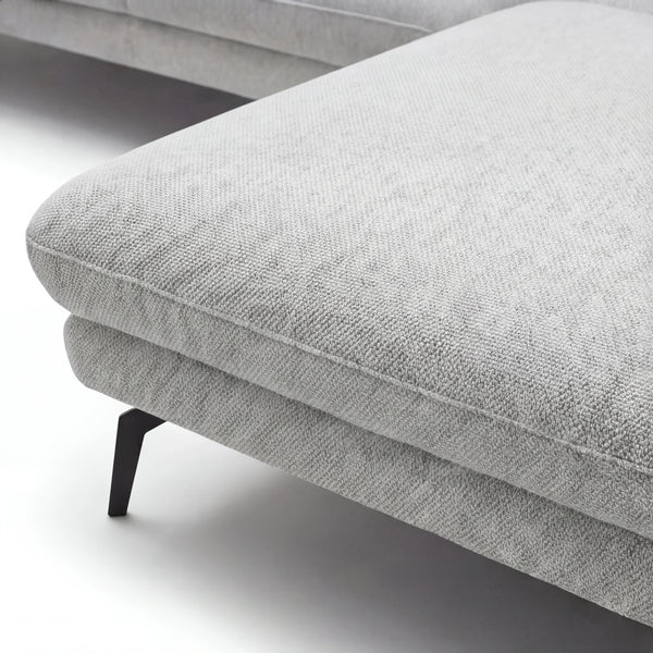 Ecksofa „Kama" mit XL-Canapé rechts & Kopfteilverstellung