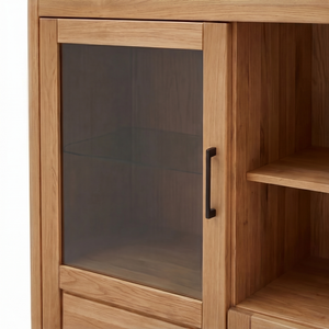 Highboard 25005 – Eiche vollmassiv mit markanter Lamellen-Front