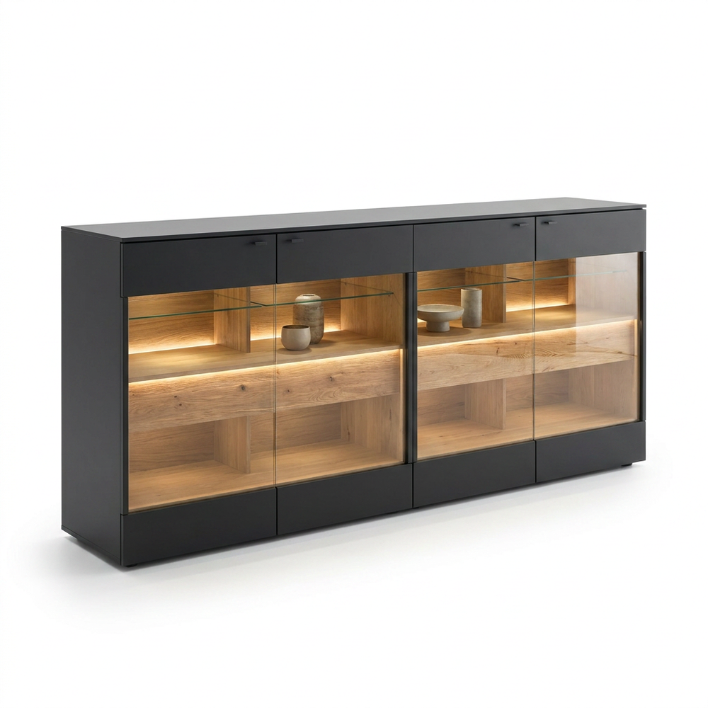 Sideboard Eiche gehackt – stattlicher Materialmix mit beleuchteter Vitrine