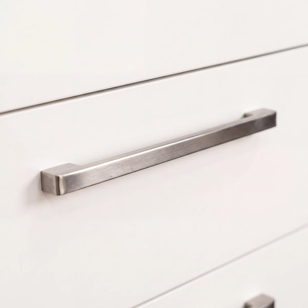 Kommode Malin 600 Lack Bianco Weiß matt mit 4 Schubkästen 60 cm Detailansicht Material und Verarbeitung – Möbel Graf Dresden – Art.-Nr. 21031..21