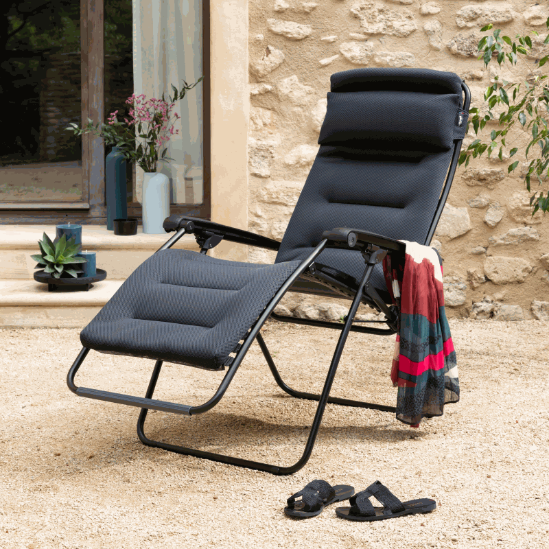 Gartenliege RELAX RSX schwarz mit AirComfort Bezug und Stahlrahmen für drinnen und draußen