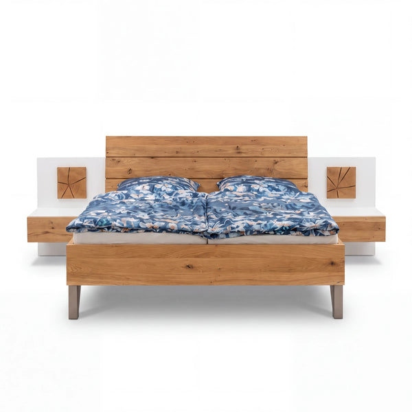Schlafzimmer Lack Weiß mit Wildeiche massiv Altholz-Design, Kleiderschrank, Komfortbett und Kommode freigestellt auf weißem Hintergrund – Möbel Graf Dresden – Art.-Nr. 88028..41