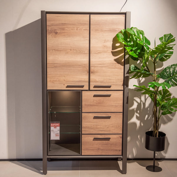 Schrank Copenhagen in Eiche-Optik mit Metallrahmen, Türen, Schubladen und beleuchteter Nische – Abverkauf Möbel Graf Dresden – Art.-Nr. 17021..30