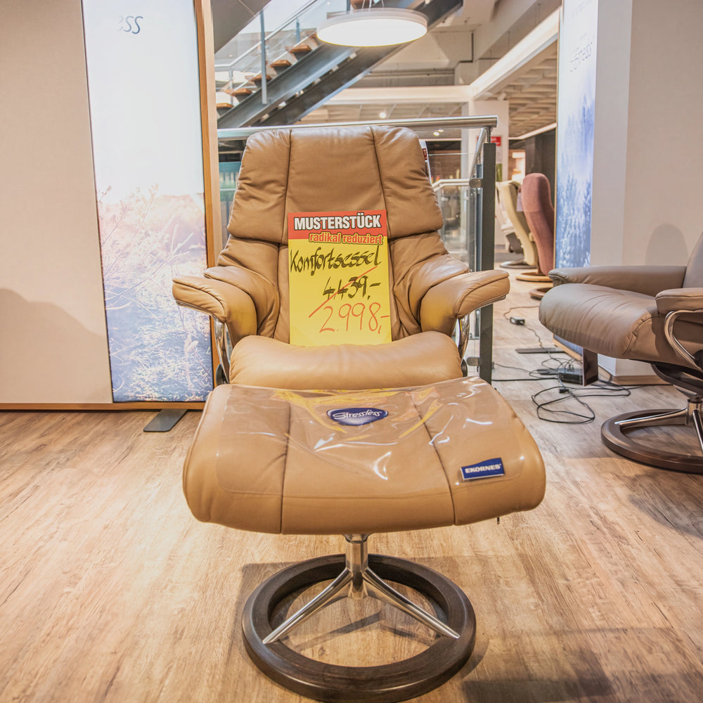 Stressless Komfortsessel Reno M mit Hocker in Leder Paloma Funghi auf Signature-Untergestell – Musterstück-Preisschild – Art.-Nr. 531005..80