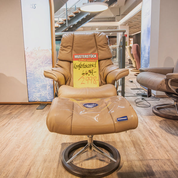 Stressless Komfortsessel Reno M mit Hocker in Leder Paloma Funghi auf Signature-Untergestell – Musterstück-Preisschild – Art.-Nr. 531005..80